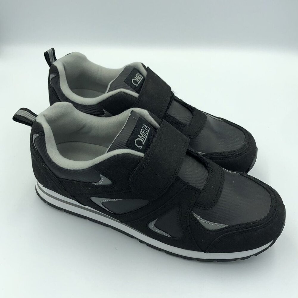 Omega Jogger Men's Sneakers Size 10W with Velco Strap